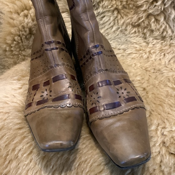 Liz Claiborne Flex vintage brown leather ankle boots. Size US 7 1/2 M - Picture 4 of 11